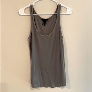 3 solid color tank tops